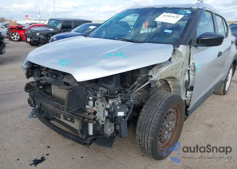 2019 Nissan Kicks S из США, поврежденный, VIN 3N1CP5CU8KL511842